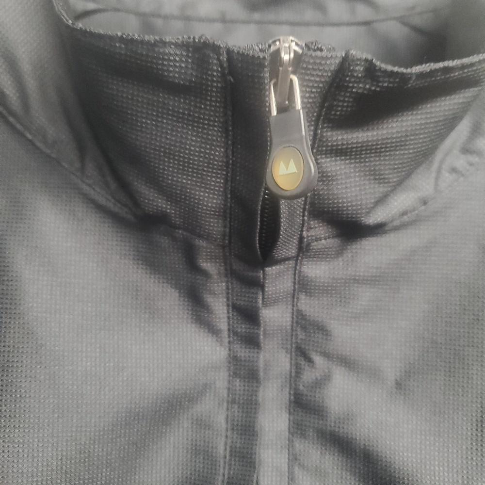 Greg Norman - 2009 Collection Black and Gray Windbreaker & Vest - Picture 4 of 10